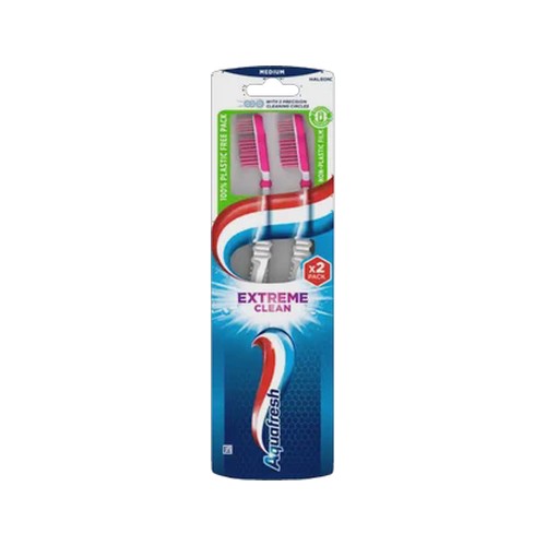 aquafresh extreme clean medium toothbrush 2 pack